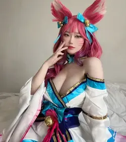 imgi_160_Cosplay-by-Evawxsh-1abe92829ebba0fe1.webp