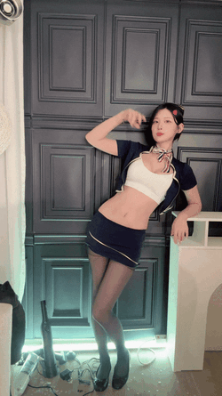 imgi_136_9694682a6aa75bd493599446860c30295.md.gif