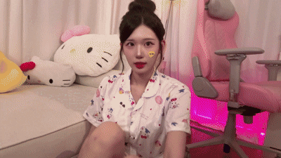 imgi_100_9626684ab0bdd0484e1bc031a5b1f36ea.gif