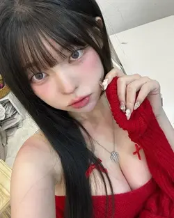 imgi_49__yudiiihime_aa287e2758294dcba7be59b3014c09c23ed6580cffb5ebdb.md.webp