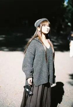 imgi_281_momo-7dc781c44f5ad033e.md.webp