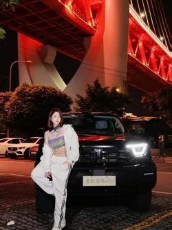imgi_33_hitomi199877_20250926_p_3730141119410416741_4_373014110444519290465e4c0fc6fdd77be.md.webp